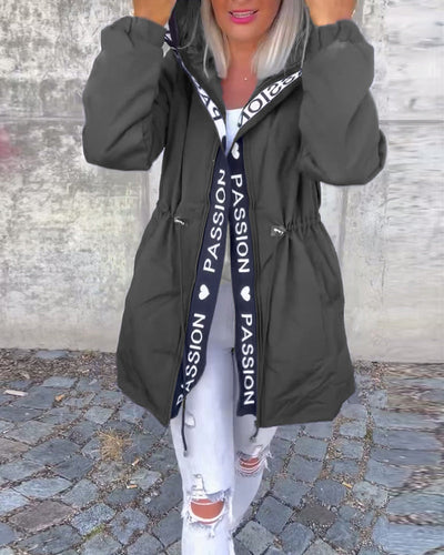 ROBERTA I GEFÜTTERTE WINTERJACKE