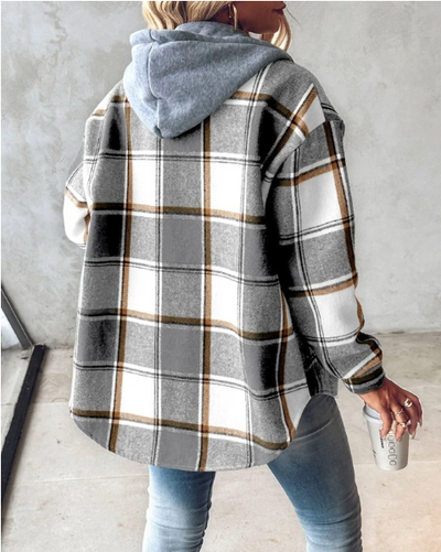 CLAUDIA I KARIERTE JACKE